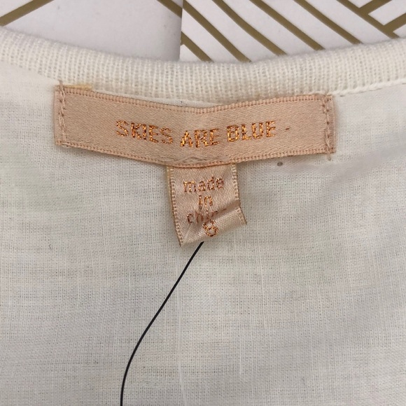 NWT skies are blue tank - Picture 2 of 11